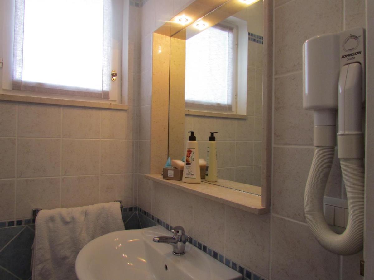 Condominio Zenith Μπιμπιόνε Εξωτερικό φωτογραφία